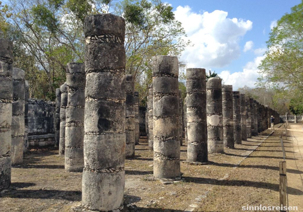 Säulen der Krieger in Chichen Itza